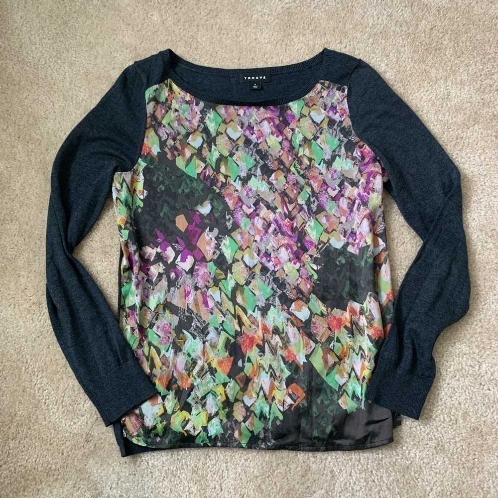 NWOT Trouve Long Sleeved Sweater!